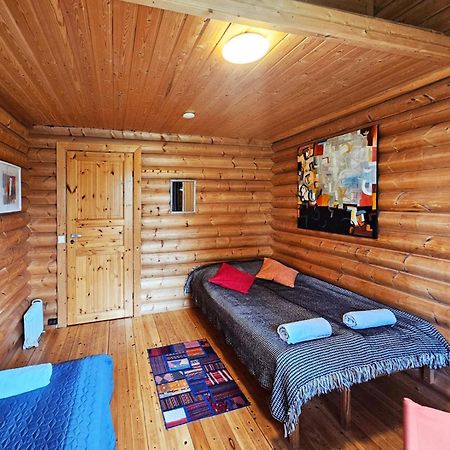 Manna Bb Hotel Karigasniemi Buitenkant foto