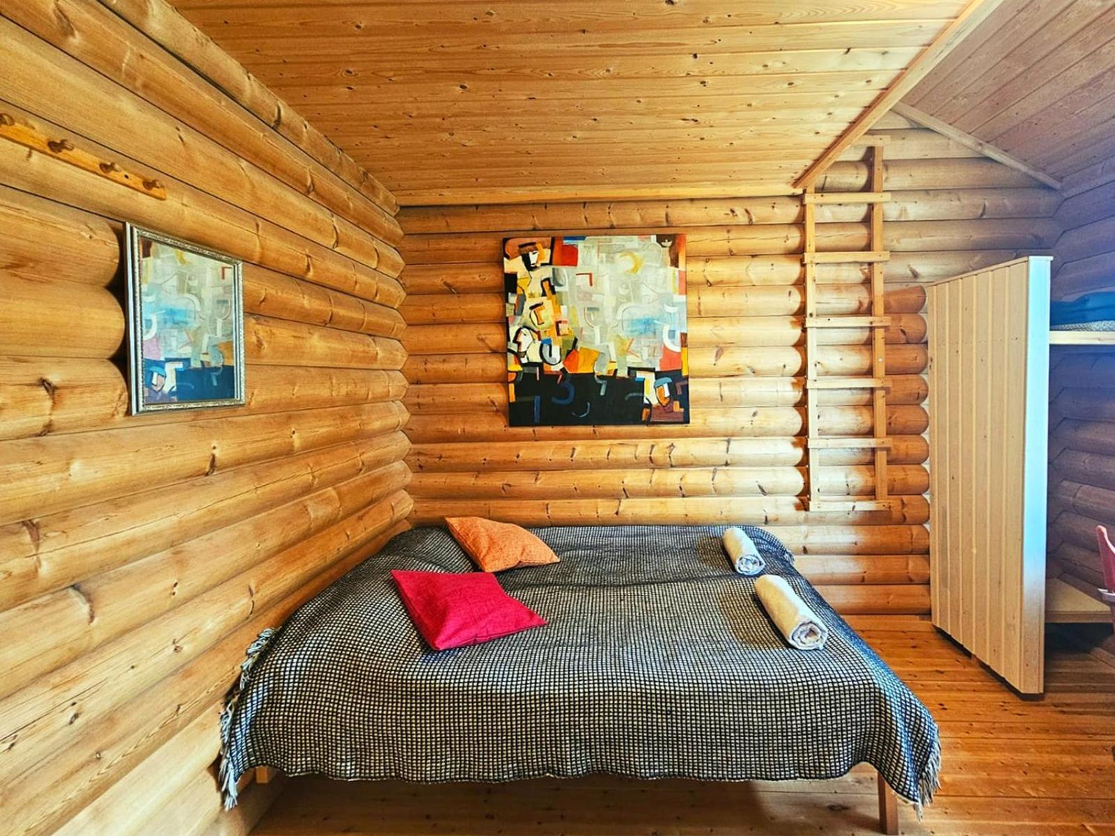 Manna Bb Hotel Karigasniemi Buitenkant foto