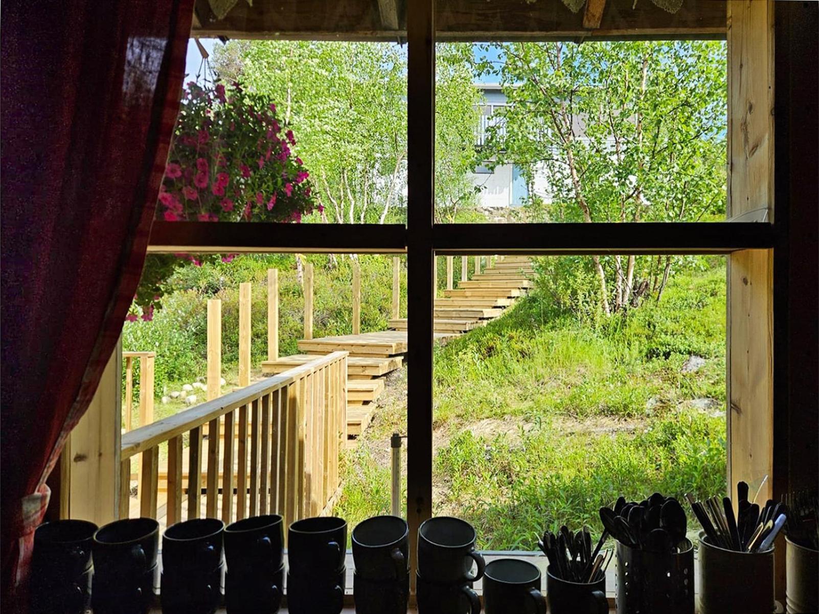 Manna Bb Hotel Karigasniemi Buitenkant foto